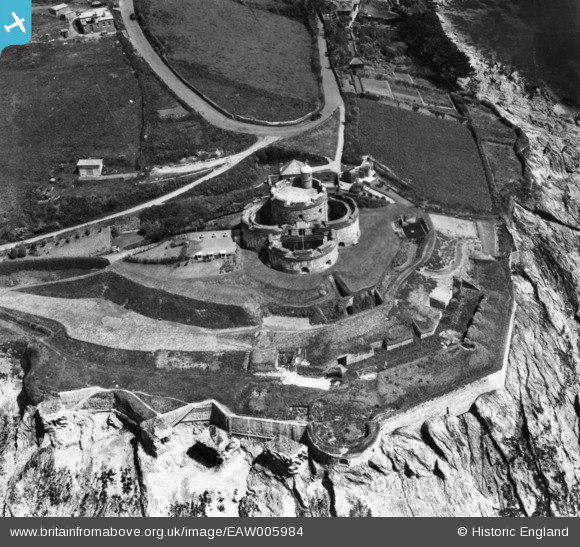 Castle 1947 C
