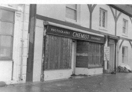 mr gerrys 1962  chemist 